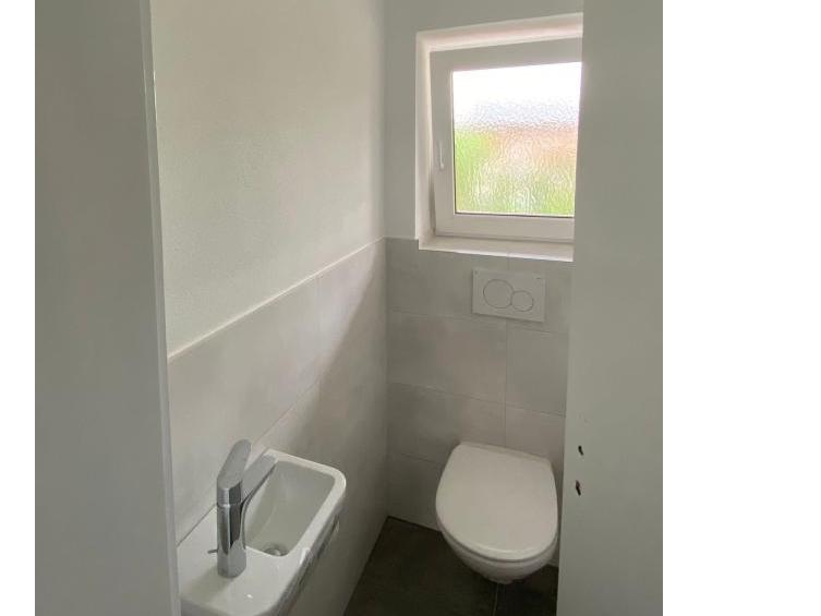 Einfamilienhaus: G&auml;ste WC